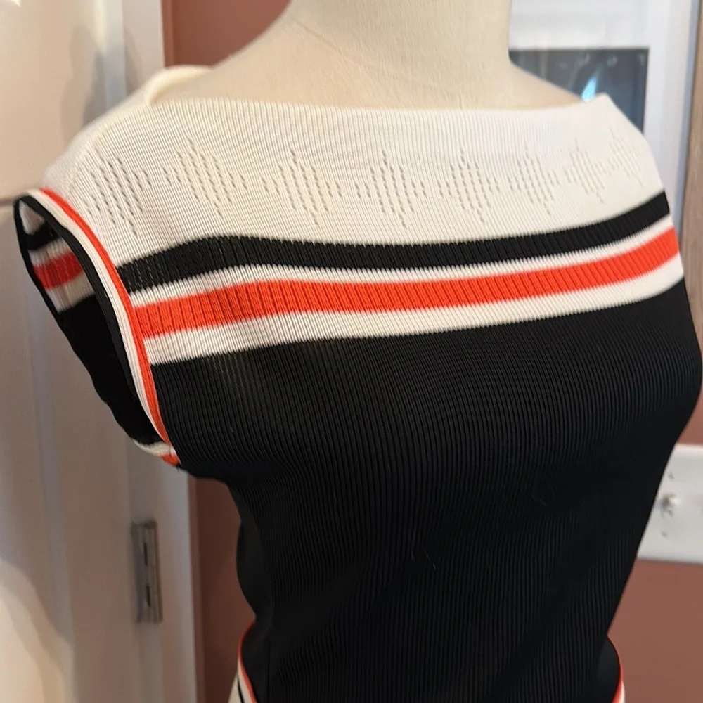 Vintage Bleeker Street polyester blend back zipper 10 capped sleeve knit dress - Picture 4 of 16